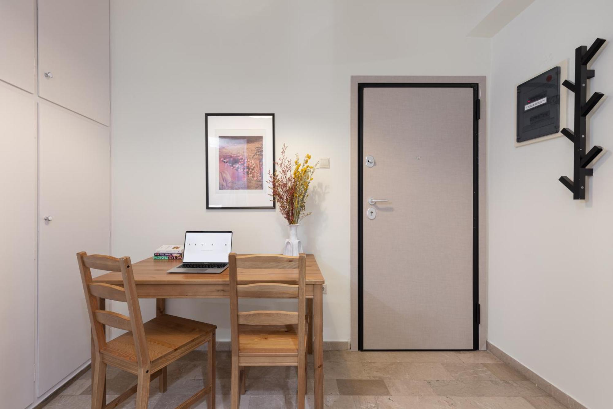 Homely Apt In Neapoli, Exarcheia Атина Екстериор снимка