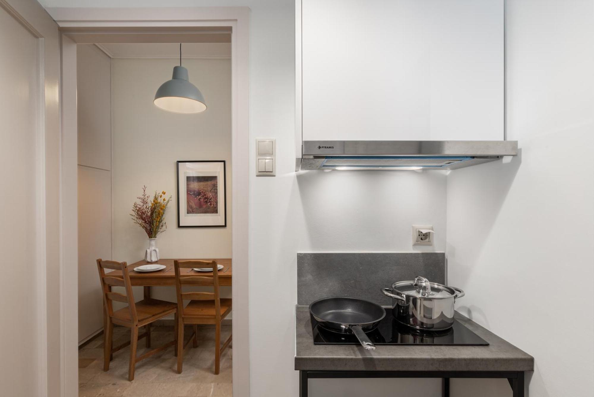Homely Apt In Neapoli, Exarcheia Атина Екстериор снимка