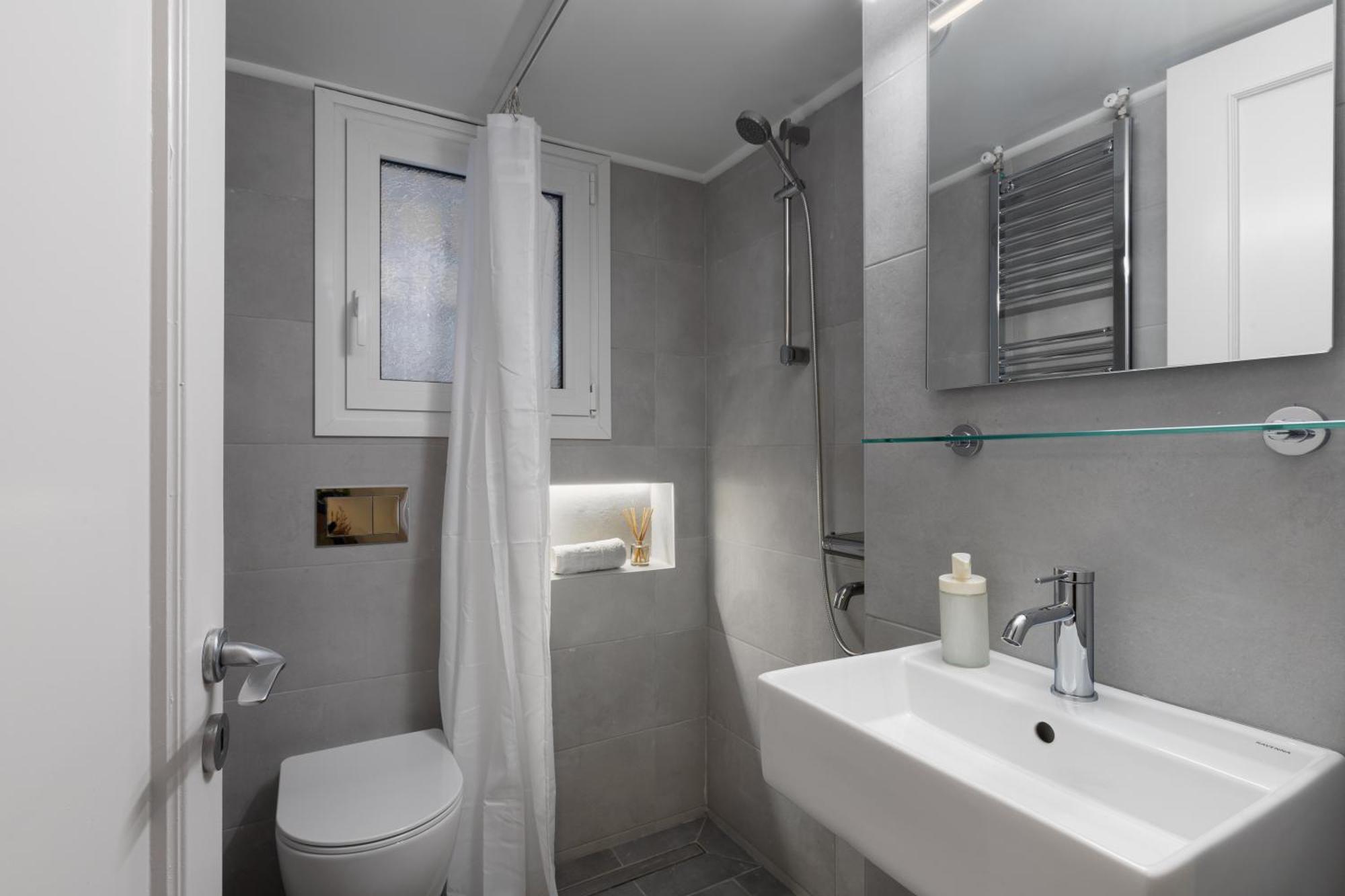 Homely Apt In Neapoli, Exarcheia Атина Екстериор снимка